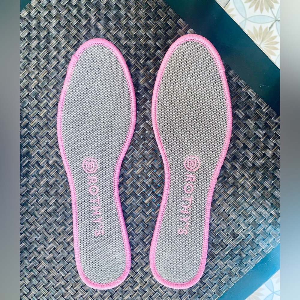EUC Rothy’s “The Loafer” in almond taupe – Women’s Size 7.5 🌼 with inserts 🌷 - Picture 10 of 11